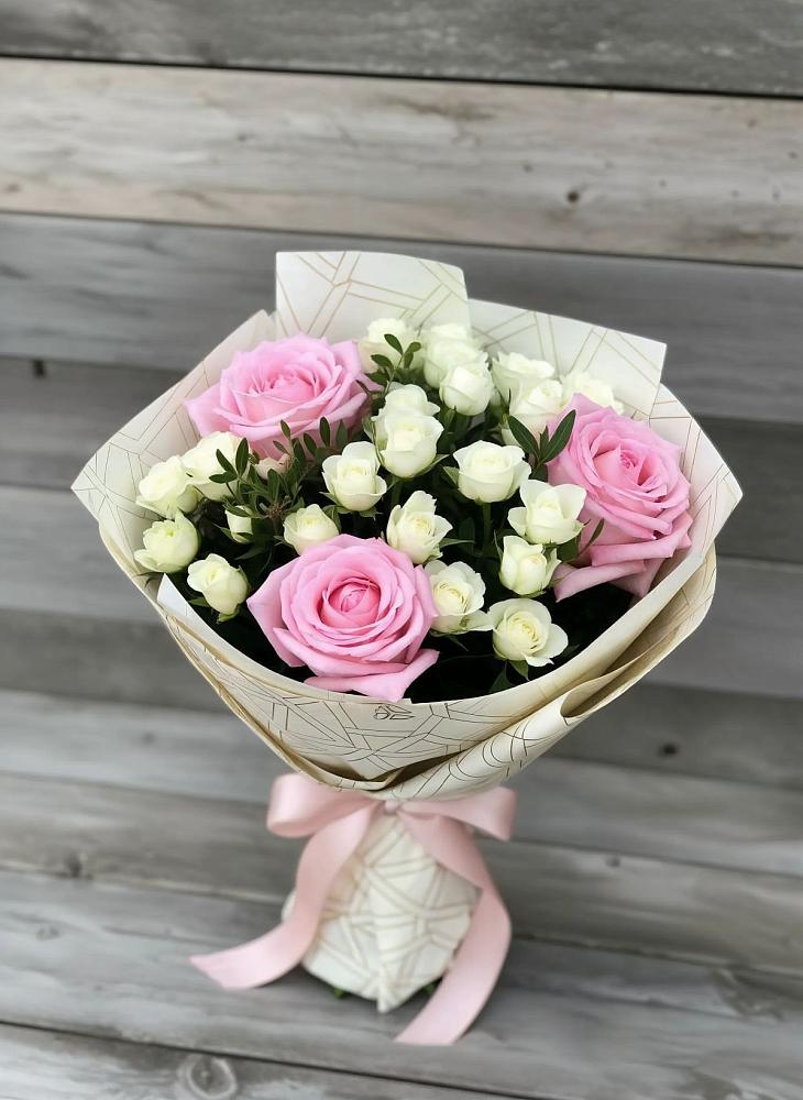 Букет цветов из: Розы в Грайвороне