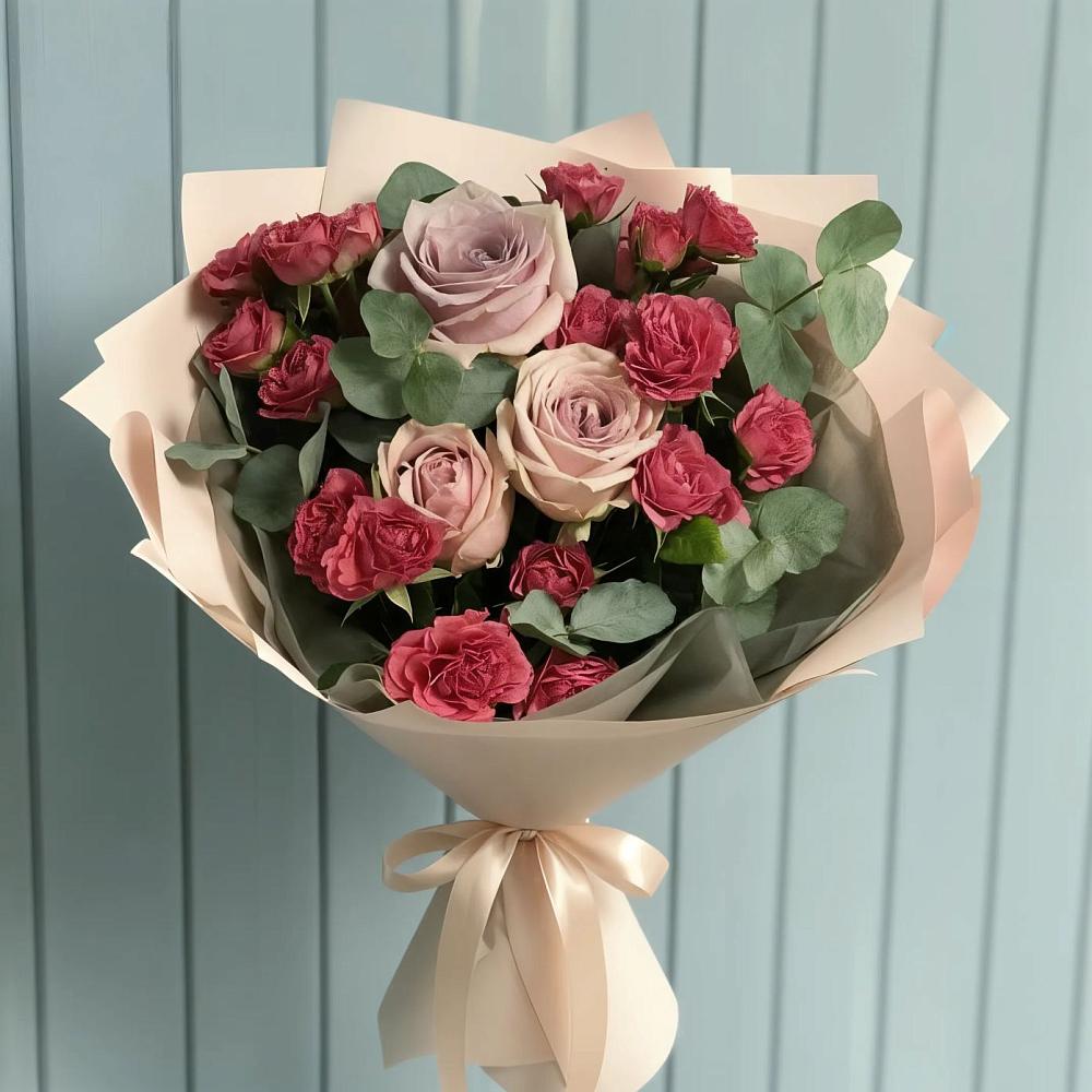 Букет цветов из: Гвоздики и Розы в Грайвороне