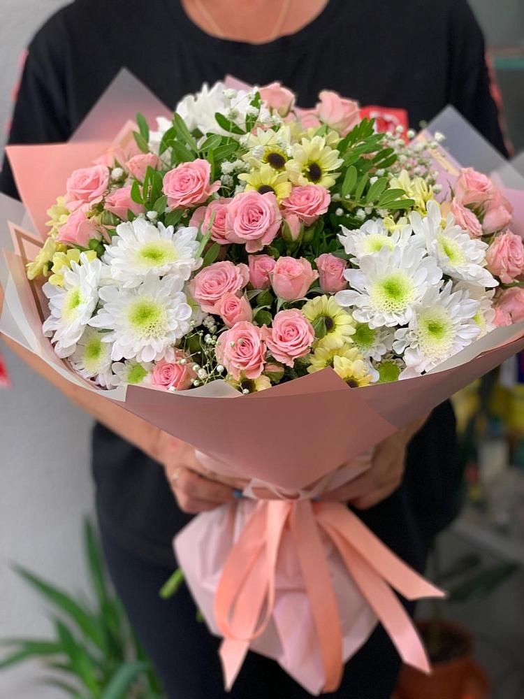 Букет цветов из: Розы и Хризантемы в Грайвороне