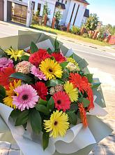 Букет цветов из:  Герберы #REPLACE_PRED# Грайвороне