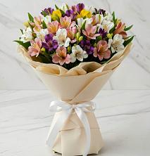 Букет цветов из:  Альстромерии в Грайвороне