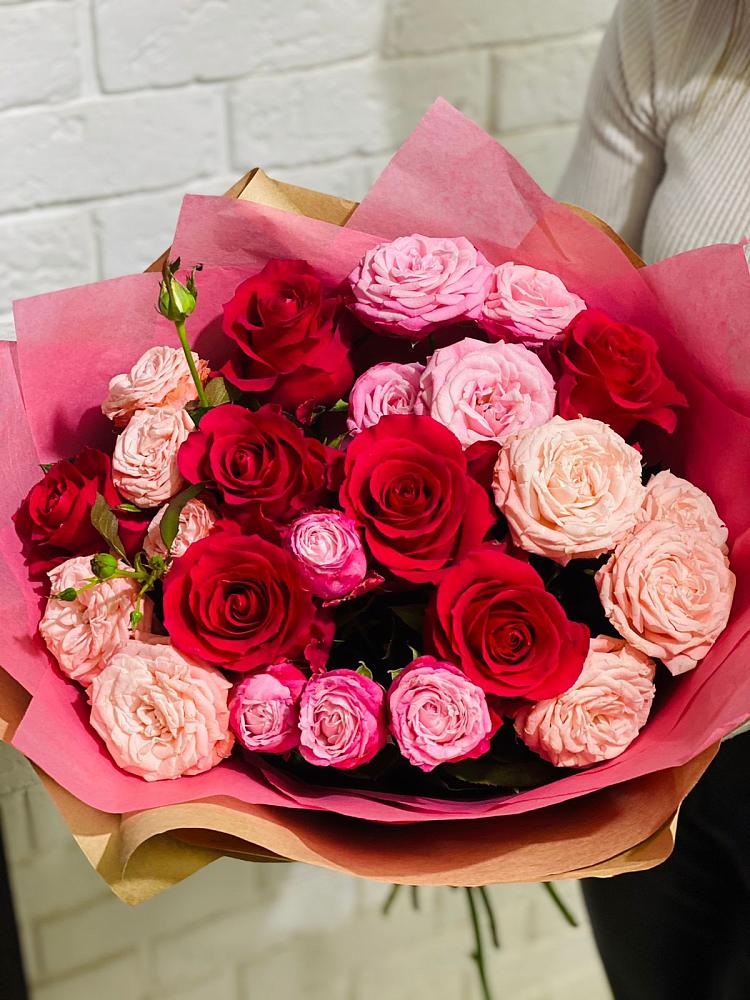 Букет цветов из: Розы в Грайвороне