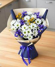 Букет цветов из:  Розы, Ирисы и Хризантемы в Грайвороне