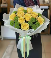 Букет цветов из:  Хризантемы и Розы в Грайвороне