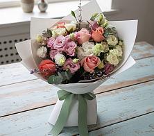 Букет цветов из:  Розы, Лизиантусы и Гвоздики в Грайвороне