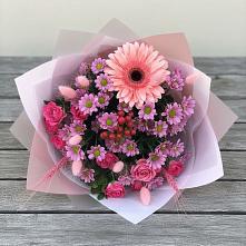 Букет цветов из:  Розы, Герберы и Хризантемы в Грайвороне