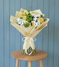 Букет цветов из:  Хризантемы и Розы в Грайвороне