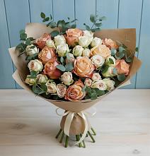 Букет цветов из:  Альстромерии и Розы в Грайвороне