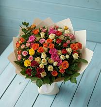 Букет Микс из разноцветных кустовых роз в Грайвороне